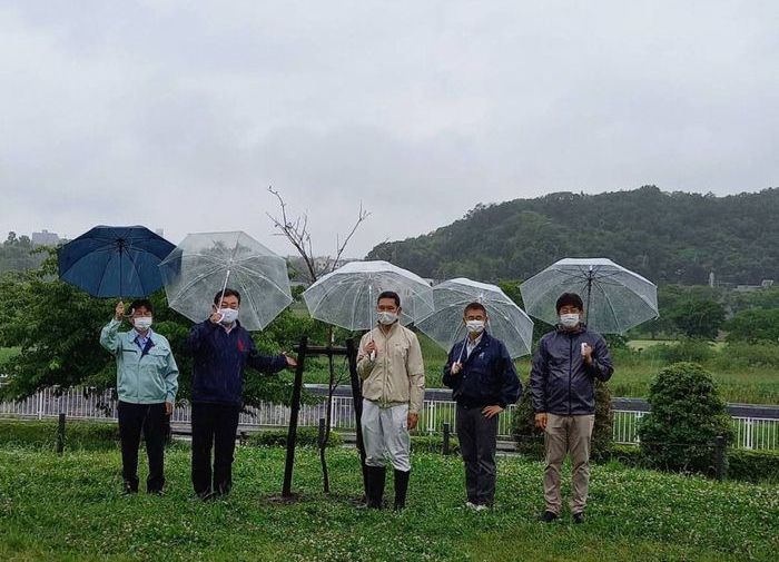 サムネール画像
